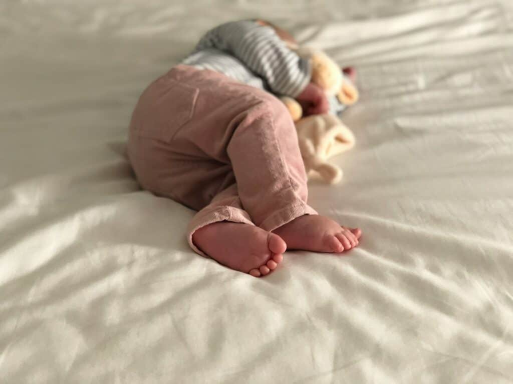 嬰幼兒呼吸頻率更高，容易吸入更多甲醛味道